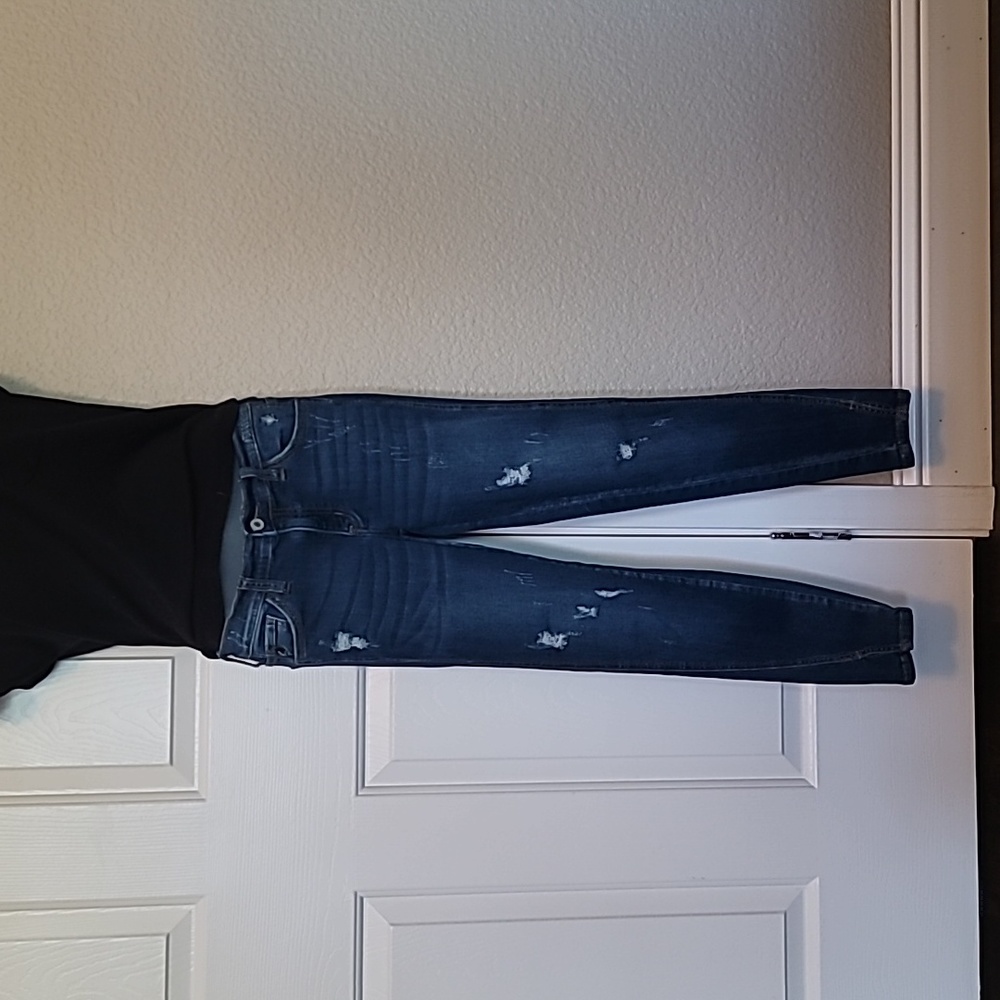 Kancan Distressed Split Ankle Jean